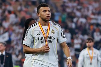 Mbappe razburil navijače Barcelone. Sporočajo mu, da ga je lahko sram.