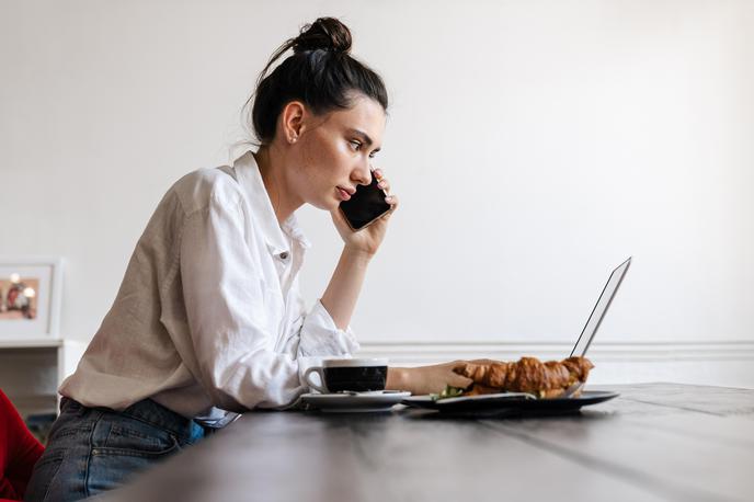 telefon, prenosnik | Foto Shutterstock