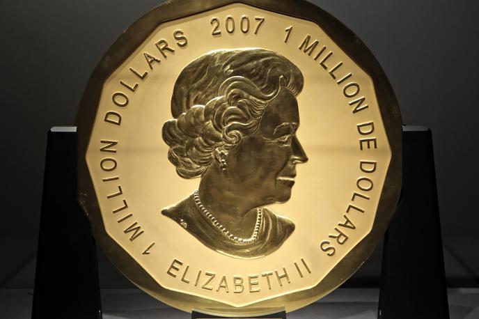zlati kovanec, 100 kg | Zlatnika niso nikoli našli, lopovi so ga verjetno razrezali in prodali. | Foto Reuters