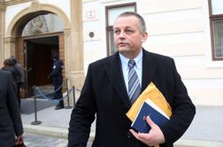 Hrvaški minister lagal in trpinčil vdovo