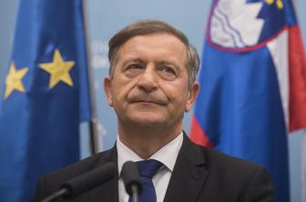 Erjavec  napovedal dodatno testiranje vojaških čevljev