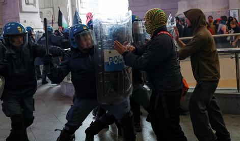 Izbruh nasilja v Milanu, ranjenih 60 policistov #foto