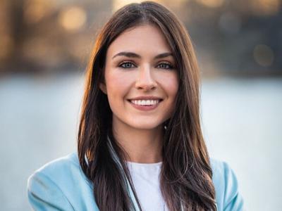 Tiskovna predstavnica novoizvoljenega newyorškega župana je 25-letna Hrvatica Dora Bekeč