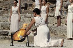 Olimpijski ogenj se je iz Grčije podal na 65.000-kilometrsko pot v Soči 