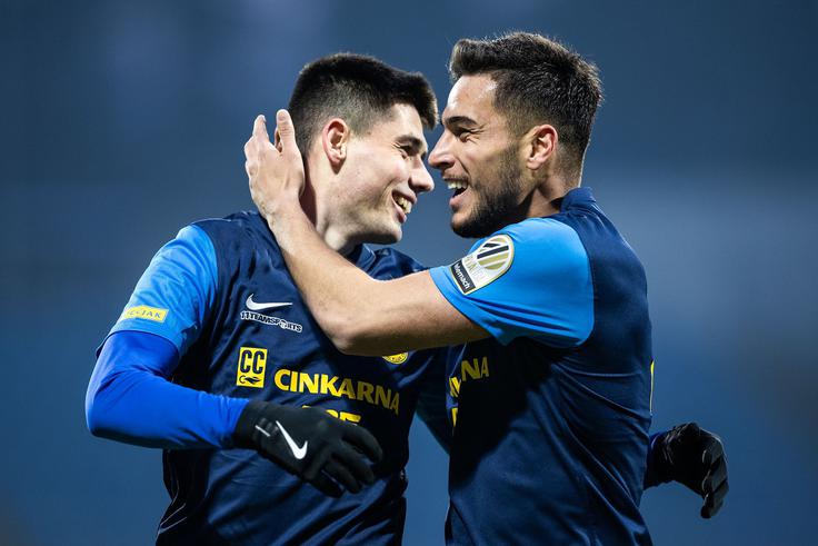 Celjani so v nedeljo proti Radomljanom dosegli kar devet zadetkov, tokrat pa so jim Sežanci povzročili nemalo težav. | Foto: Jure Banfi