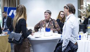 Slovenski nepremičninski trg ostaja optimističen: rast cen se bo nadaljevala, a zmerneje #video