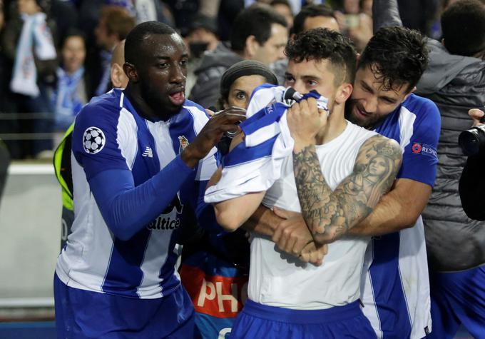 Porto je v osmini finala lige prvakov prekrižal načrte Romi. | Foto: Reuters