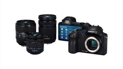 Galaxy Camera 2: zmes Androida in fotografij kakovosti DSLR