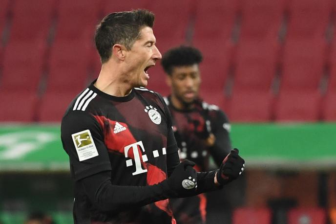 Robert Lewandowski | Robert Lewandowski je že pri 22 golih v tej sezoni nemškega prvenstva. | Foto Reuters