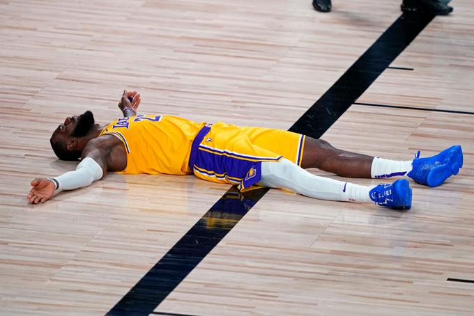 LeBron James je dosegel 24. trojni dvojček v končnici lige NBA. | Foto: Gulliver/Getty Images