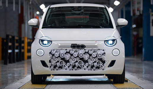 Je Fiat rešen? Poleg elektrike so vstavili še hibridni pogon. #foto