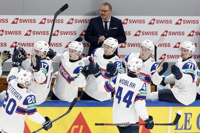 Tinus Luc Koblar Norveška | Tako se je 18-letni Tinus Luc Koblar veselil gola za vodstvo Norveške s 5:4. | Foto Reuters