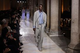 Giorgio Armani: Pantelleria, Milano