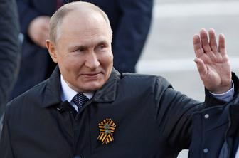 Je to Putinov pretkani načrt, s katerim bo vrgel Nato iz tira?