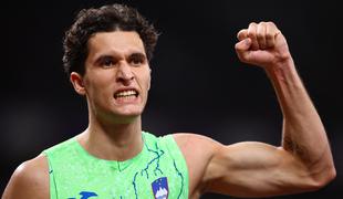 Guček se je uvrstil v polfinale na SP na 400 m ovire