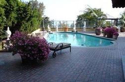 Video: Luksuzno domovanje Zsa Zse Gabor