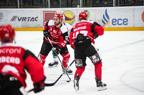 Jeseničani brez praske v polfinale