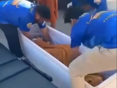 Na Tajskem žensko pred upepelitvijo našli živo v krsti