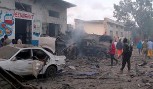 Eksplozije v Mogadišu, streljanje v hotelu