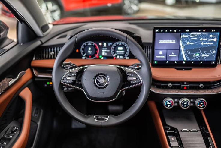 novi-skoda-superb-combi-2024-porsche-inter-auto (30) | Foto: Porsche Inter Auto