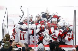 Devils na derbiju v Chicagu do nove zmage