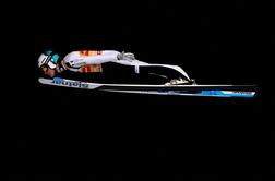 V živo: sijajni Prevc razred zase, v boju za najvišja mesta tudi Zajc