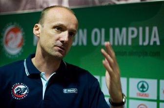 Pri Olimpiji se trudijo krpati luknje