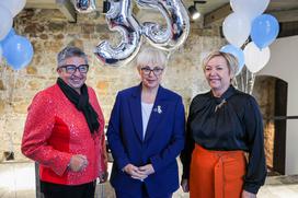 Prireditev ob 35-letnici TOM telefona z okroglo mizo