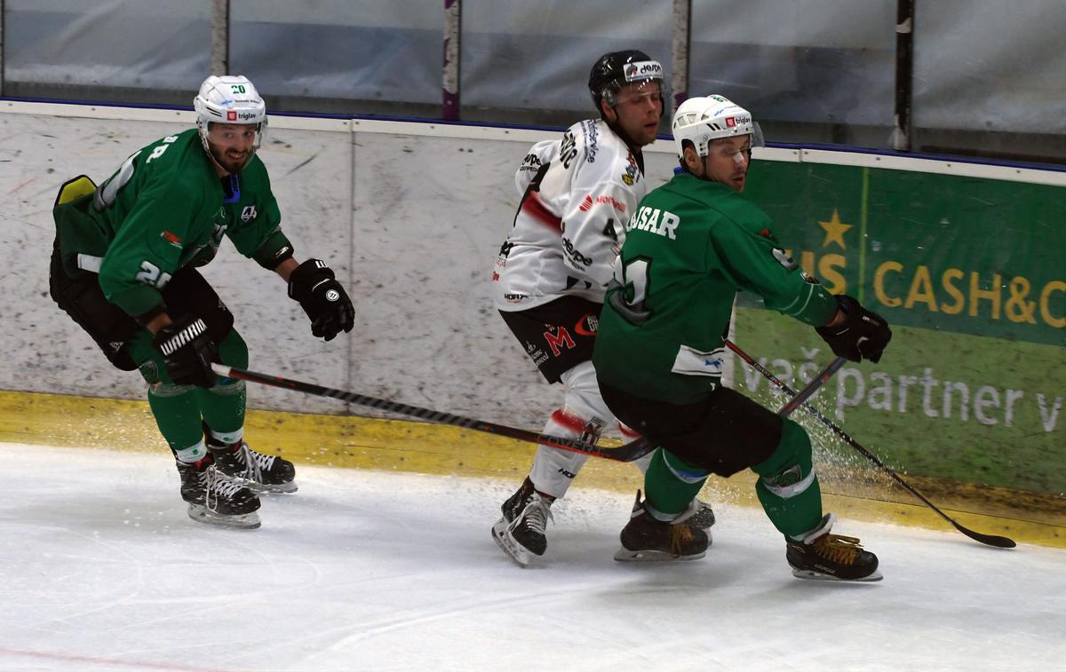 Sašo Rajsar | Sašo Rajsar se je k Olimpiji preselil pozimi, poleti pa z zmaji, med katerimi se počuti odlično, podaljšal sodelovanje. Kot pravi, so v Ljubljani zanj pokazali več interesa kot na Gorenjskem, od koder prihaja. | Foto HK SŽ Olimpija