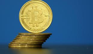 Kaj je razlog za atomsko rast vrednosti bitcoina?