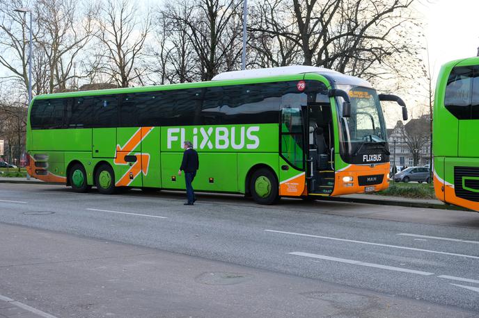 Flixbus | V avtobusu je bilo 53 potnikov in dva voznika. | Foto Shutterstock