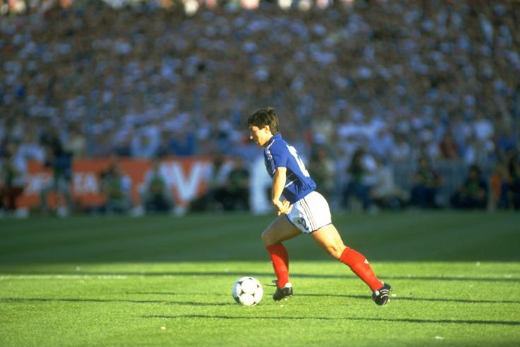 Pomembno vlogo v reprezentanci Francije je imel tudi legendarni vezist Bordeauxa Alain Giresse. | Foto: 