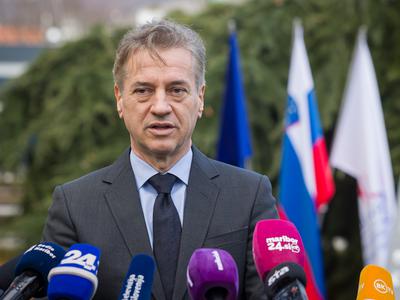 Golob sklical Svet za nacionalno varnost