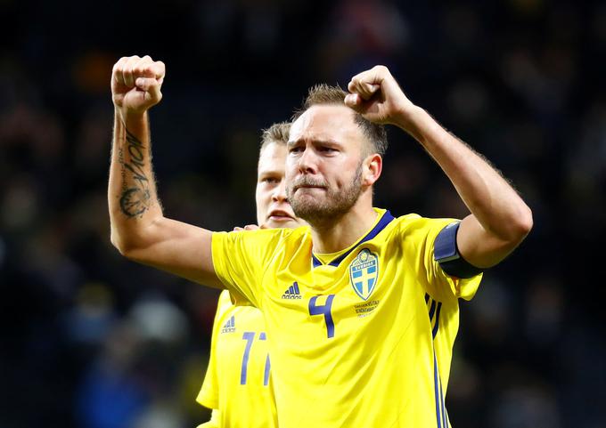 Andreas Granqvist sporoča, da bo Švedska danes v dvoboj vstopila sproščeno. | Foto: Reuters