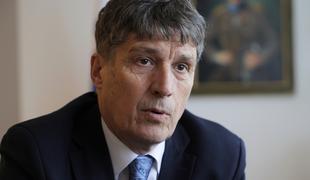 Sajovic: Cilj je, da čim več sredstev za obrambo proizvedemo doma in da tudi ostanejo doma