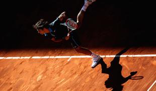 Federer se na pesek vrača v Madridu