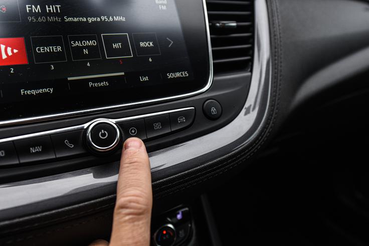 Opel grandland X Opel grandland X | Foto: Gašper Pirman
