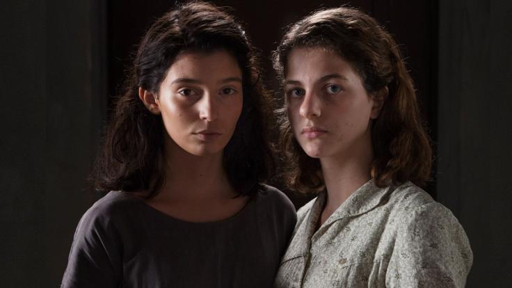 Gaia Girace kot Lila in Margherita Mazzucco kot Elena | Foto: HBO