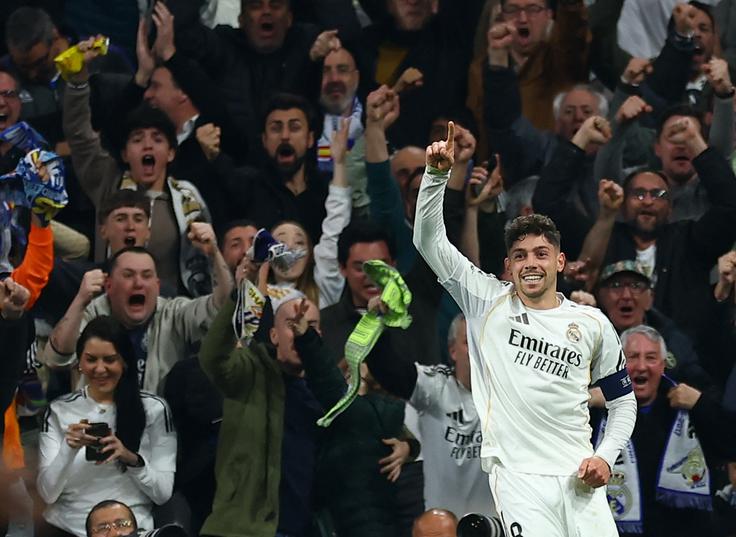 Kapetan Reala je najprej zadel v 20. minuti, asistenco pa je prispeval vratar Thibaut Courtois. | Foto: Reuters