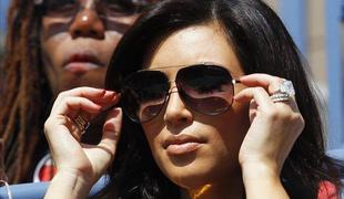 Avtomobil v garaži Kim Kardashian stal 325 tisoč dolarjev
