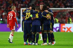 Arsenal pokvaril načrte Bayernu, polom Uniteda, nov mejnik slovenskega dragulja