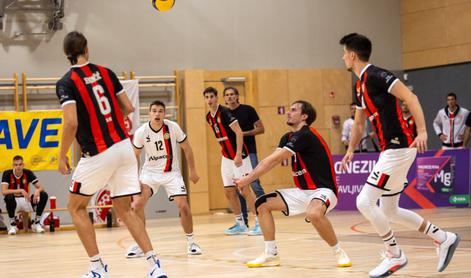 Kanalci namučili ACH in mu vzeli točko, do zmage še Kamničani, Mariborčani in Novomeščani