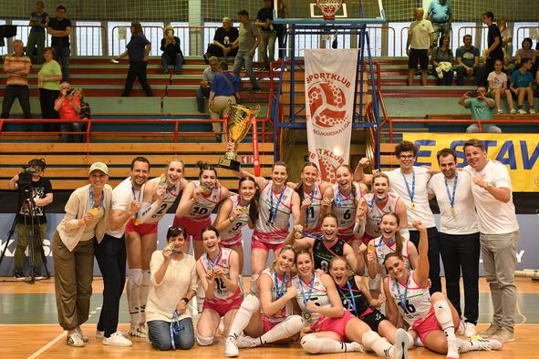 ACH Volley stoodstotni favorit, OTP banka Branik nekoliko manjši