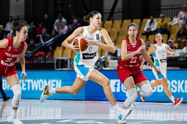 Ajša Sivka še ni končala klubske sezone. | Foto: Grega Valančič/www.alesfevzer.com