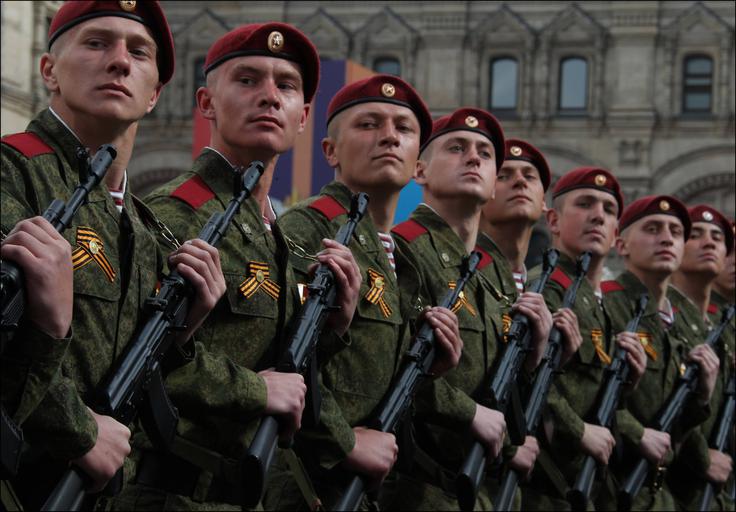 Ob dnevu zmage bodo v Moskvi in drugih ruskih mestih vojaške parade. | Foto: Guliverimage