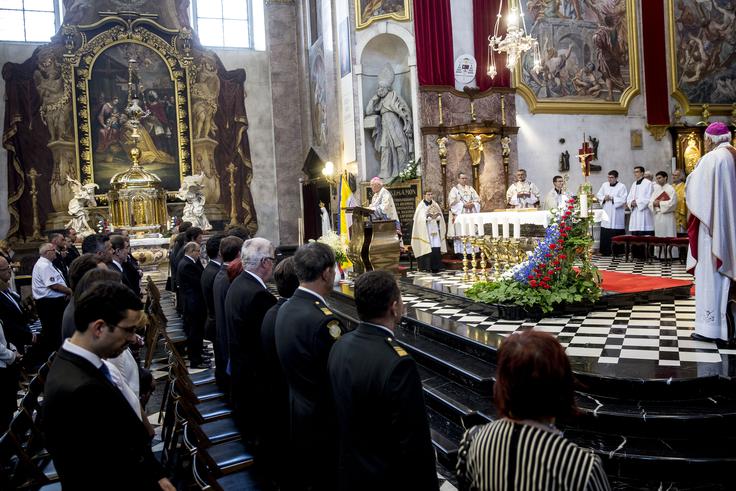 "Ko nam je uspelo doseči samostojnost in prehod iz totalitarnega režima v demokracijo, smo pozabili, da je premalo državo samo osamosvojiti. Državo je treba tudi zgraditi," je dejal ljubljanski nadškof metropolit Stanislav Zore. | Foto: 