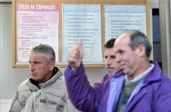 Delavcem SCT prva nadomestila za brezposelnost