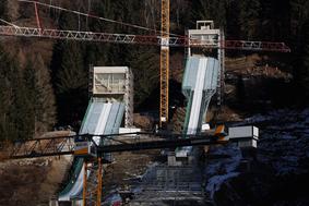 V Predazzu prvi preizkus olimpijske skakalnice