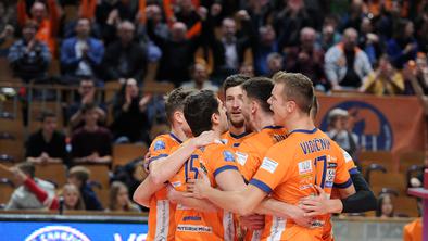 ACH Volley na Madžarskem do zanesljive zmage