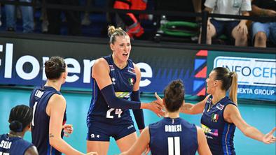 Branilke naslova gladko, Turkinje za četrtfinale oddale niz